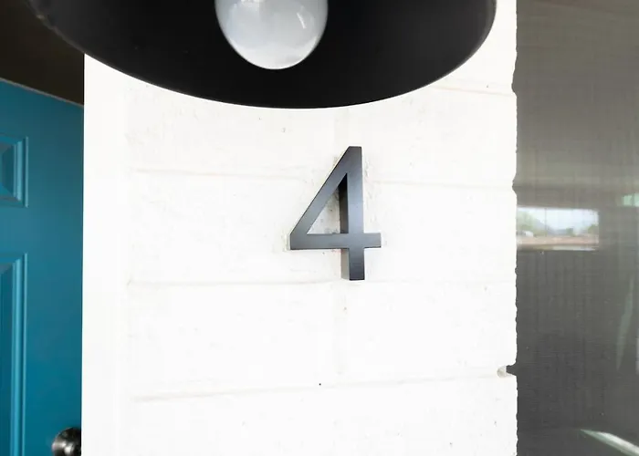 Chic Apts 1-4fashionsquareoldtown Apartment *