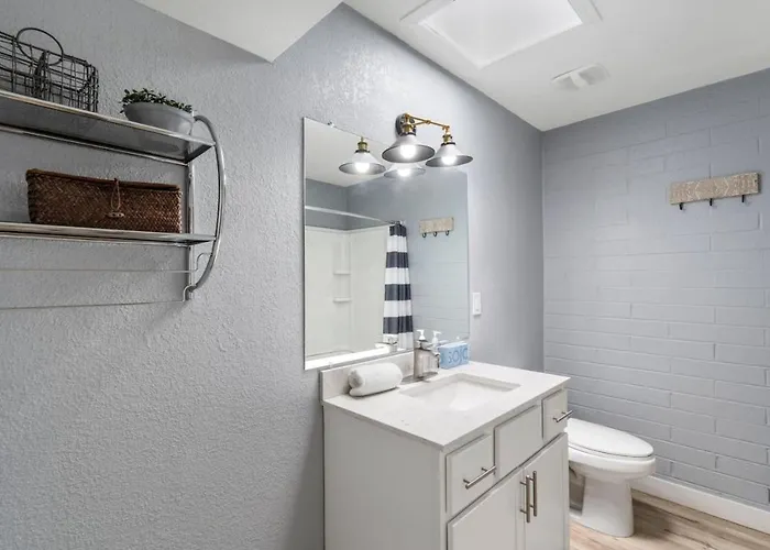 Chic Apts 1-4fashionsquareoldtown Apartment