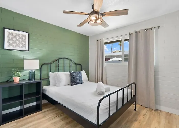 Apartment Chic Apts 1-4fashionsquareoldtown Scottsdale