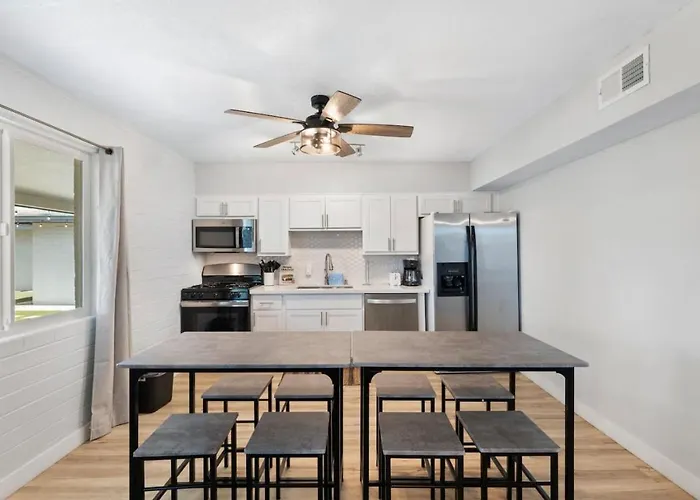 Chic Apts 1-4fashionsquareoldtown