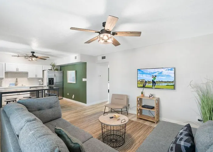 Apartment Chic Apts 1-4fashionsquareoldtown Scottsdale