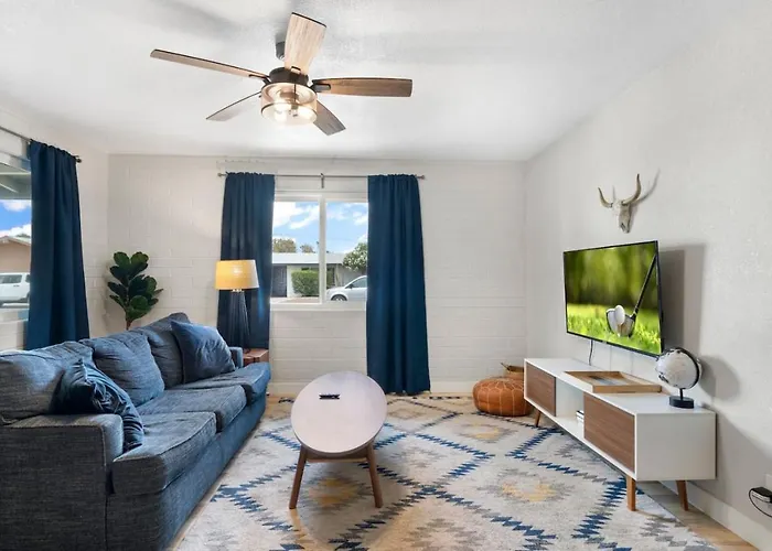 Chic Apts 1-4fashionsquareoldtown Apartment Scottsdale